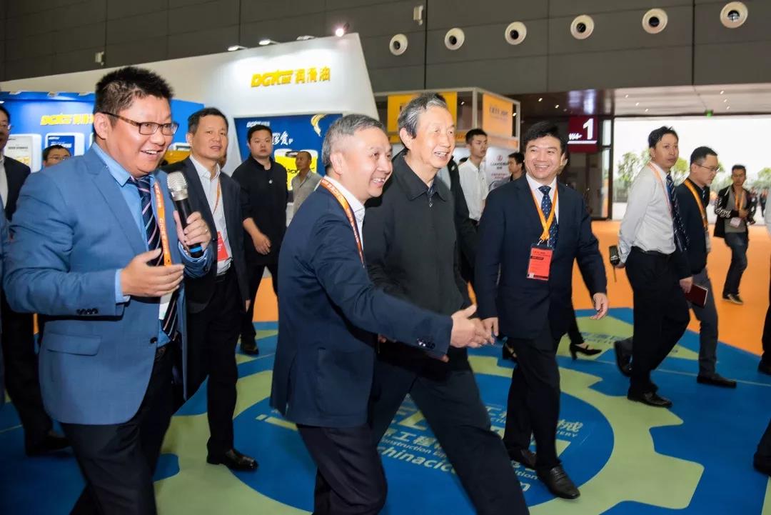 1558598567260081758.jpg 2.jpg